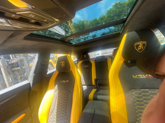 Lamborghini Urus độ độc quyền đầu tiên về Việt Nam - Lựa chọn mới cho giới nhà giàu không thích đụng hàng - Ảnh 4.