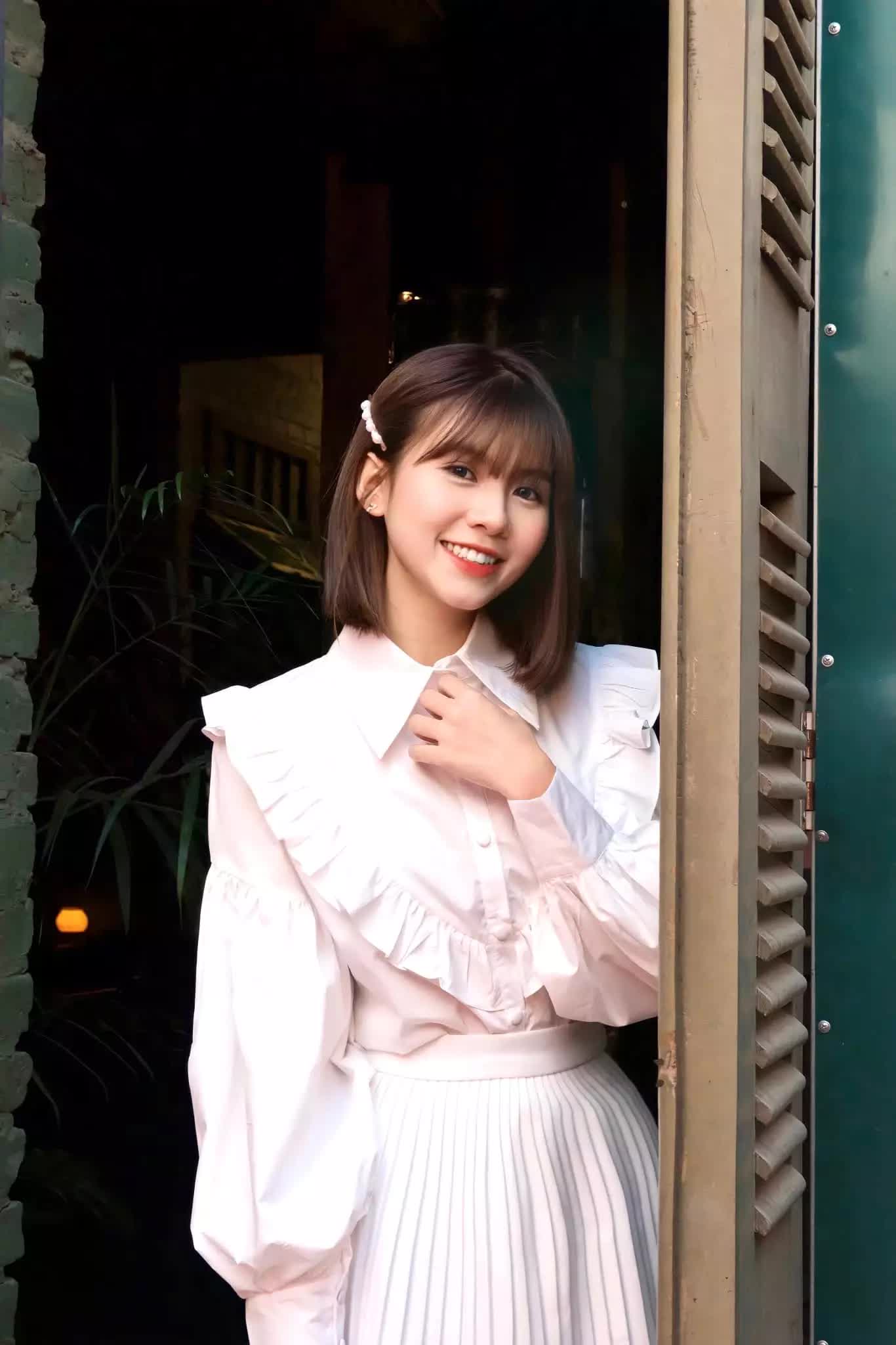 Diễn xuất nhạt nhoà nhưng sắc vóc gây thương nhớ của con gái Việt Anh trong Chồng cũ, vợ cũ, người yêu cũ - Ảnh 11.