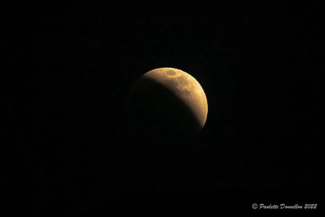 The first super lunar eclipse of the year: People are eager to see Hang blooming from all over the world - Photo 14.