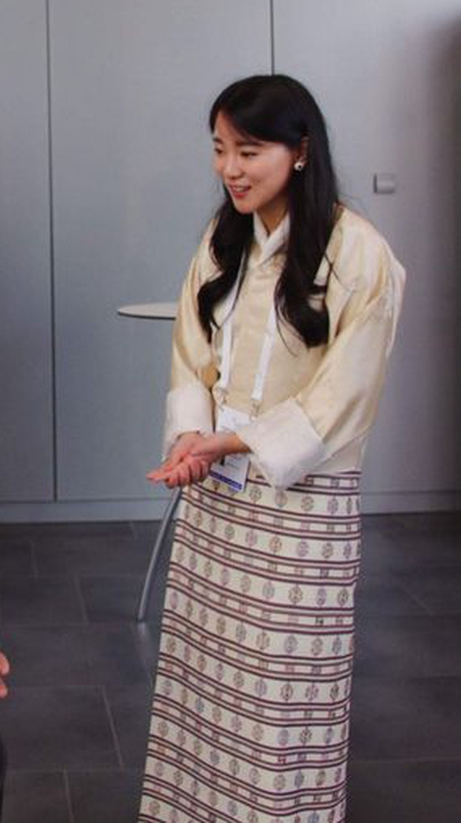 Nàng Công chúa Bhutan với nhan sắc thoát tục như “thần tiên tỷ tỷ” gây sốt một thời giờ ra sao sau khi bất ngờ kết hôn? - Ảnh 3.