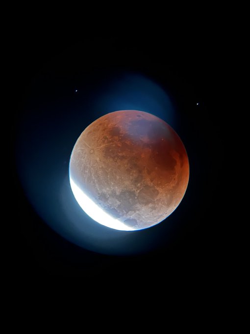 The first super lunar eclipse of the year: People are eager to see Hang blooming from all over the world - Photo 11.