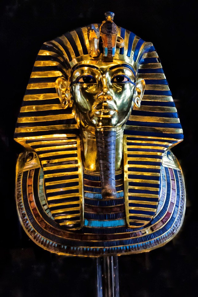 Revealing about King Tut's tomb after 100 years of finding - Photo 1.