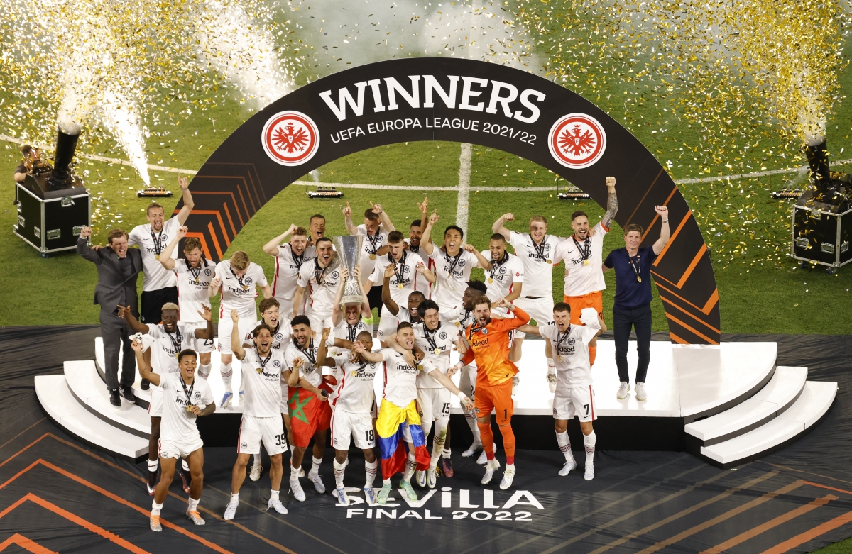 Kết quả chung kết Cúp C2 - Sevilla đăng quang lần thứ 7