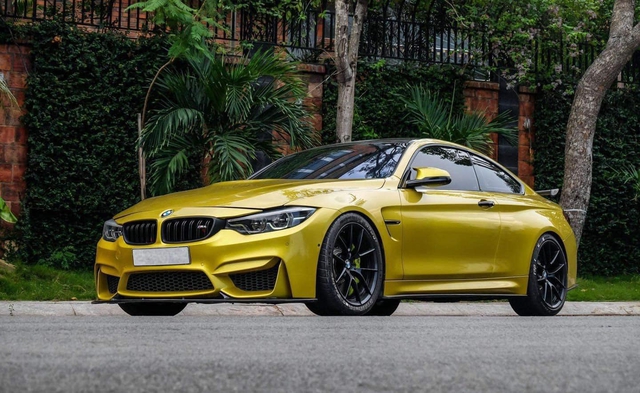  BMW M4 vẫn có giá 3,6 tỷ sau 6 năm lăn bánh: ODO 4 vạn km, trang bị từ A đến Z với nhiều chi tiết bằng sợi carbon  - Ảnh 1.