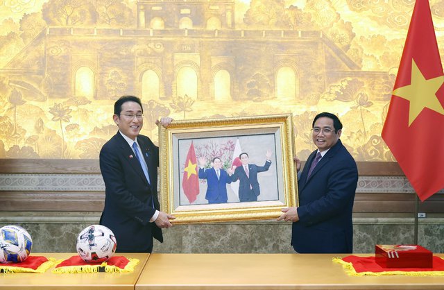 Thủ tướng Nhật Bản Kishida Fumio thăm Việt Nam: Chân thành, Tình cảm, Tin cậy - Ảnh 2.