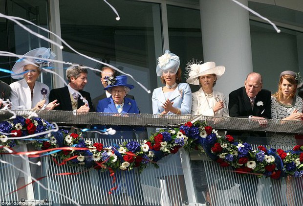 From A to Z things to know about the Queen's Platinum Celebration - Photo 3.