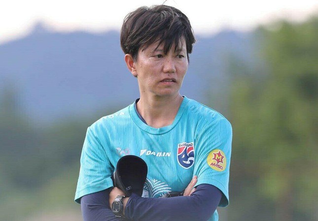 The coach of the Thai women's team declared shock before the final match with Vietnam - Photo 1.