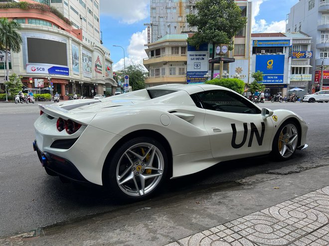 A series of cars with the logo of Mr. Dang Le Nguyen Vu revealed in 1 day, likely to join the big supercar journey in Vietnam - Photo 5.