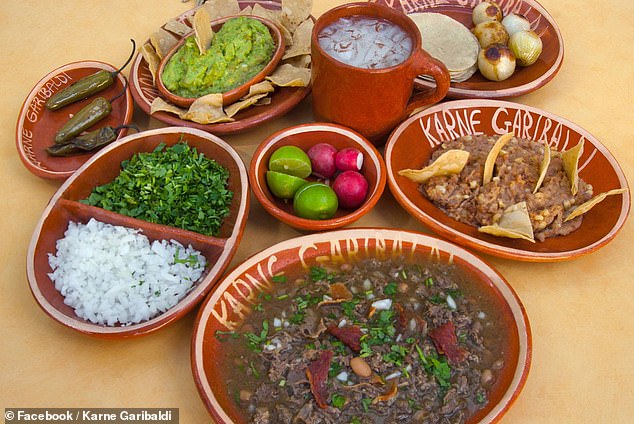 Restaurant prepares food in just 13.5 seconds, sets Guinness World Record for lightning-fast service: What's the secret?  - Photo 3.