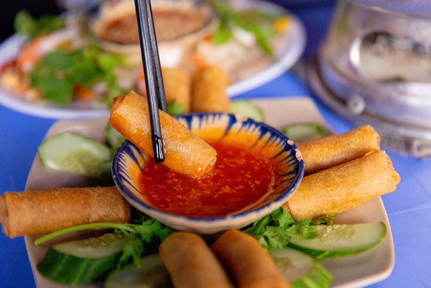 Lẩu cù lao - món đặc sản trong các tiệc cưới của người miền Tây giúp một quán ăn tại Sài Gòn hút hàng trăm lượt khách - Ảnh 16.