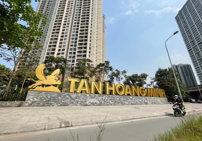 Tân Hoàng Minh nộp hơn 296 tỷ đồng vào tài khoản của cơ quan điều tra  - Ảnh 1.