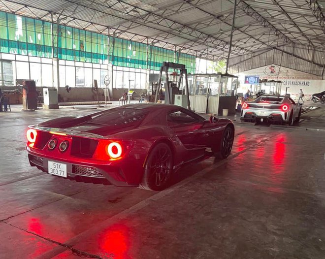 Hàng hiếm Ford GT mà ông Đặng Lê Nguyên Vũ vừa sắm đã nâng cấp một chi tiết đắt giá - Ảnh 2.