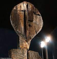 Bí ẩn bức tượng gỗ cổ gần 10.000 năm không mục nát ở Nga - Ảnh 7.