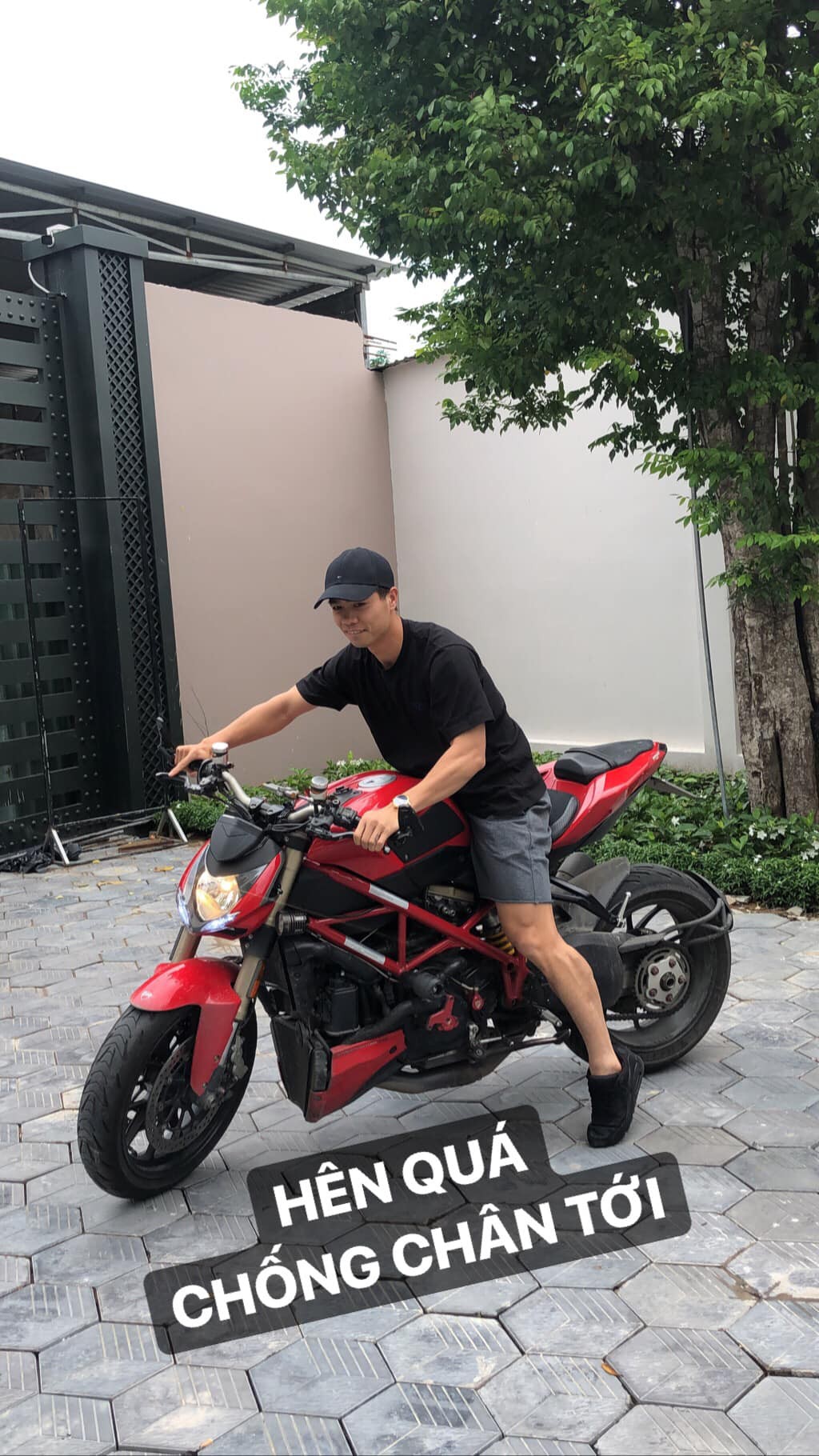 Cuộc sống vi&ecirc;n m&atilde;n của C&ocirc;ng Phượng: Đam m&ecirc; tốc độ, mở c&ocirc;ng ty ri&ecirc;ng & tổ ấm trong mơ! - Ảnh 12.