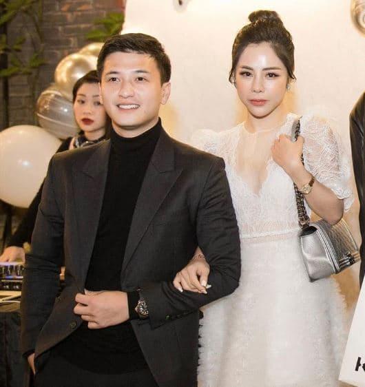 Vợ sắp cưới của diễn viên Huỳnh Anh bất ngờ chia sẻ về căn nhà mặt phố đang sở hữu, độ giàu có khiến dân tình trầm trồ - Ảnh 26.