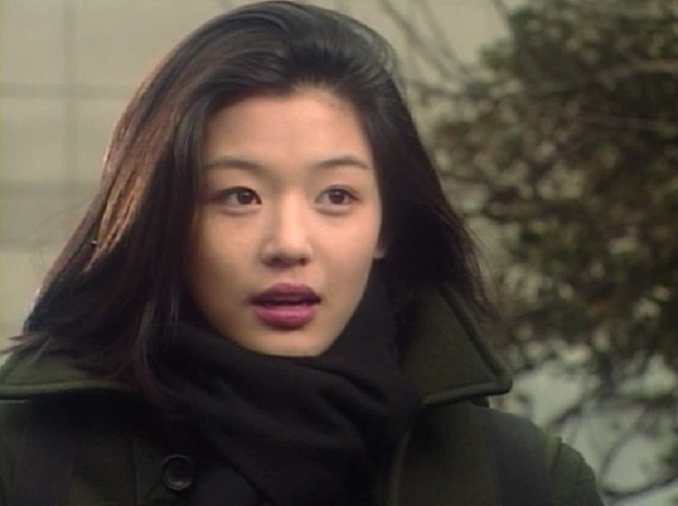 Ngắm nhan sắc hội mỹ nhân Hàn ở vai diễn đầu tay: Son Ye Jin đẹp bất diệt, Song Hye Kyo mộc mạc thấy cưng - Ảnh 8.