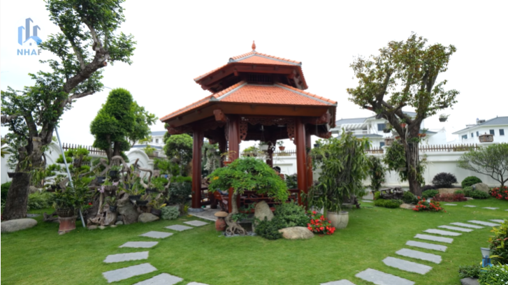 Cho&aacute;ng ngợp biệt thự hoa lan Năm C&aacute;nh Trắng Kinh Bắc rộng 1.000m2 nổi tiếng tại Bắc Ninh - Ảnh 4.