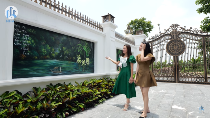 Cho&aacute;ng ngợp biệt thự hoa lan Năm C&aacute;nh Trắng Kinh Bắc rộng 1.000m2 nổi tiếng tại Bắc Ninh - Ảnh 7.