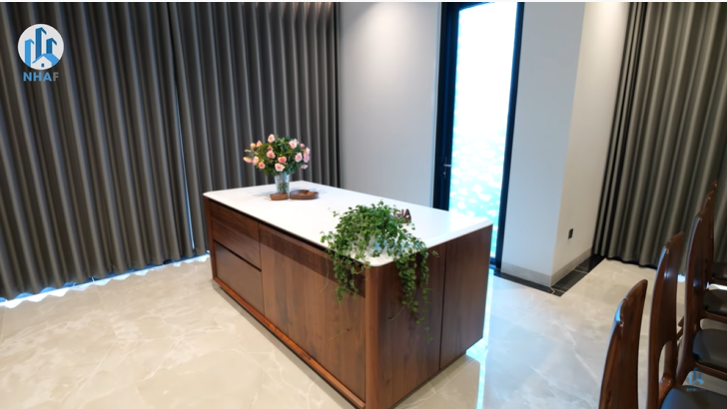 Cho&aacute;ng ngợp biệt thự hoa lan Năm C&aacute;nh Trắng Kinh Bắc rộng 1.000m2 nổi tiếng tại Bắc Ninh - Ảnh 20.