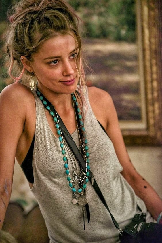 Amber Heard - từ mỹ nhân có gương mặt đẹp nhất hành tinh thành kẻ đào mỏ quỷ quyệt: Tình ái ồn ào, sở hữu 9 triệu USD nhưng vẫn xin tiền chồng cũ - Ảnh 5.