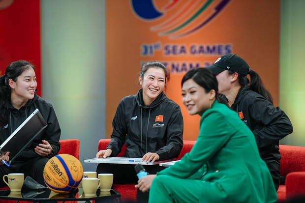 The Vietnamese women's 3x3 basketball team put a bare face on television: Mist makeup is still beautiful despite, the best is Truong Thao Vy - Photo 11.