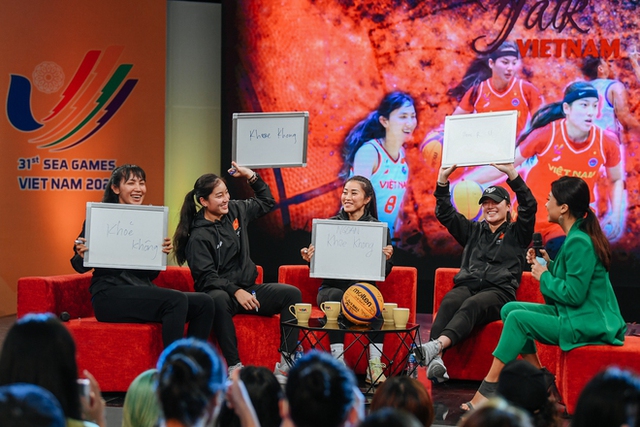 The Vietnamese women's 3x3 basketball team put a bare face on television: Mist makeup is still beautiful despite, the best is Truong Thao Vy - Photo 12.