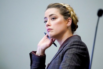 Đâu ai ngờ: Amber Heard đòi hủy vụ kiện nghìn tỷ với Johnny Depp, nhưng tòa không cho! - Ảnh 2.