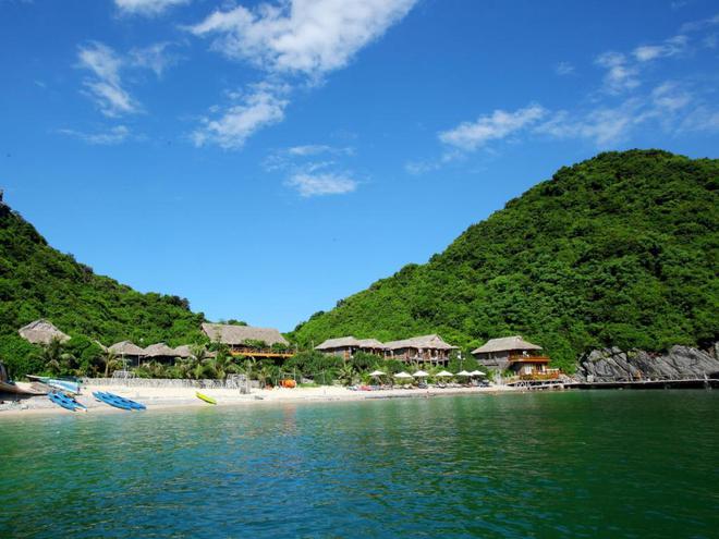 Việt Nam có vịnh đảo nằm trong top đẹp nhất thế giới mà chi phí du lịch trọn đảo thì lại có giá cực “sinh viên” - Ảnh 9.