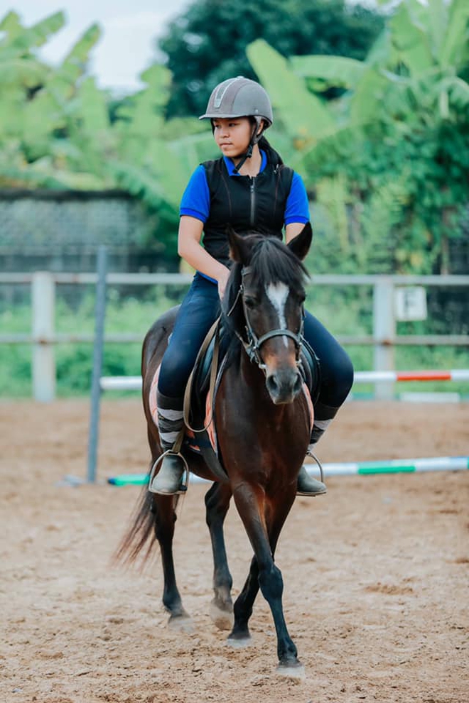 Một lần thử trải nghiệm cuộc sống quý tộc châu Âu với môn thể thao cưỡi ngựa sang chảnh vừa mới cập bến TP. HCM - Ảnh 10.