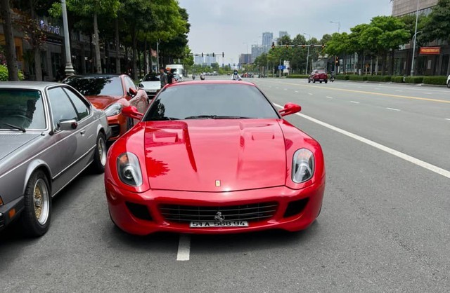 Ferrari 599 GTB cũ của ông Đặng Lê Nguyên Vũ được rao bán lại với giá hơn 9 tỷ đồng  - Ảnh 7.
