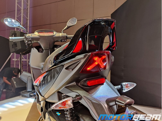 Xe tay ga thể thao giá 31 triệu sắp đổ bộ sát vách Việt Nam, kèn cựa Honda Vario - Ảnh 4.