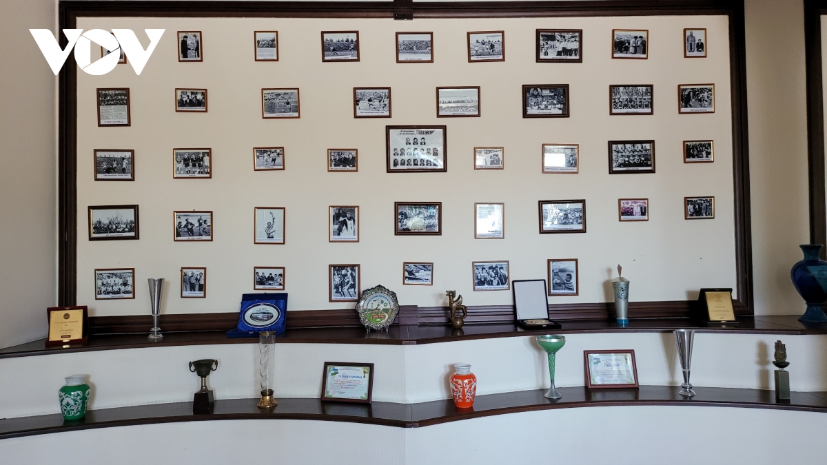 Truy t&igrave;m c&uacute;p v&ocirc; địch U23 ch&acirc;u &Aacute; 2018 ở Uzbekistan v&agrave; nỗi &aacute;m ảnh si&ecirc;u phẩm cầu vồng tuyết - Ảnh 3.