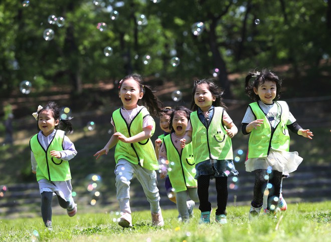 5 sự thật thú vị về ngày Tết thiếu nhi tại các nước châu Á: Nhật Bản treo loại diều đặc biệt, trẻ em Hàn Quốc lại thích đến địa điểm quen thuộc - Ảnh 6.