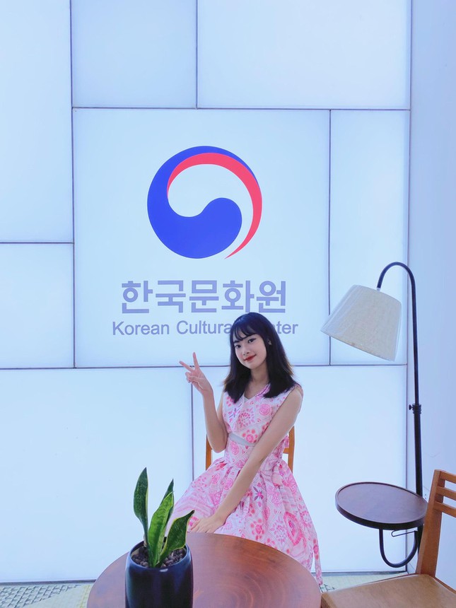 Nữ sinh trường Báo sở hữu kênh Youtube hàng nghìn người theo dõi chia sẻ cách tự học tiếng Hàn - Ảnh 6.