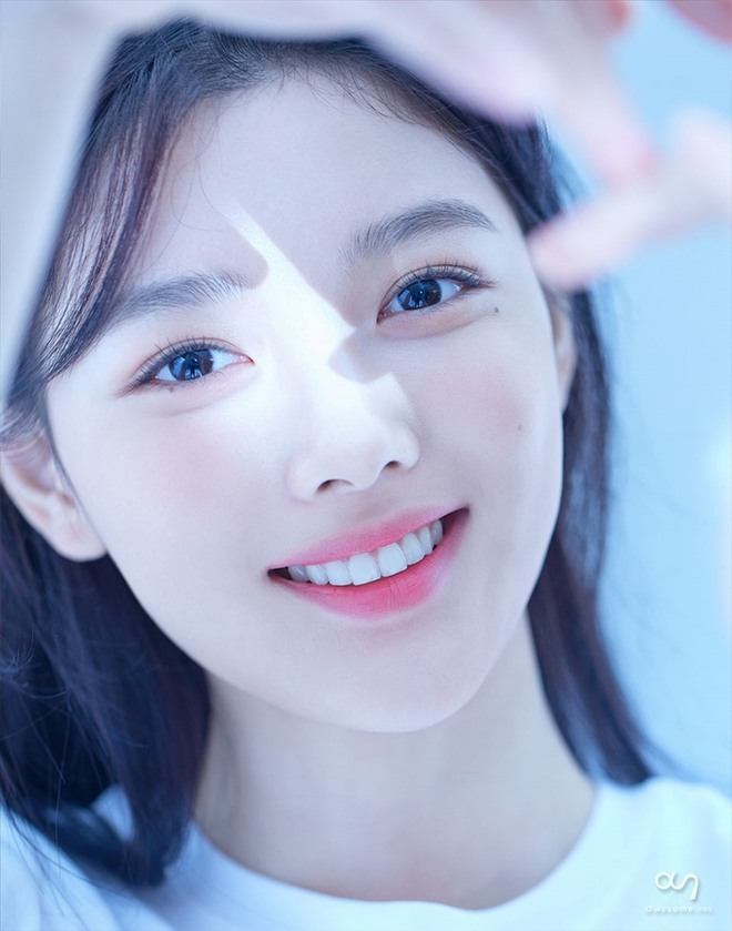 Sao nhí màn ảnh Việt lột xác ở tuổi 17: Visual đẹp mỹ miều, thần thái trong veo như bản sao Kim Yoo Jung - Ảnh 9.