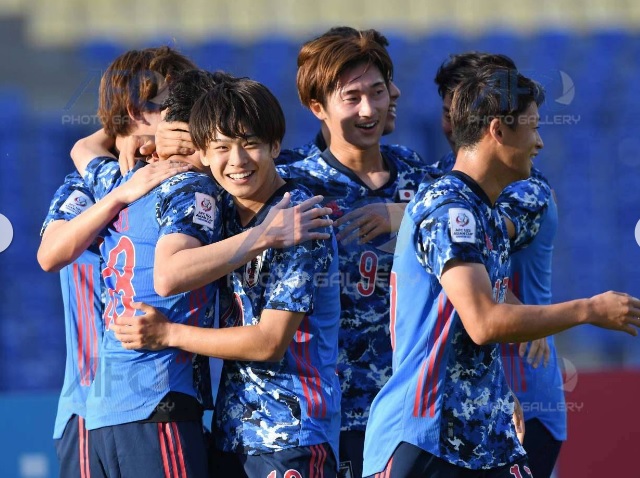 Khiến U23 Hàn Quốc vỡ trận, U23 Nhật Bản vào bán kết bằng hình ảnh đáng sợ nhất - Ảnh 4.