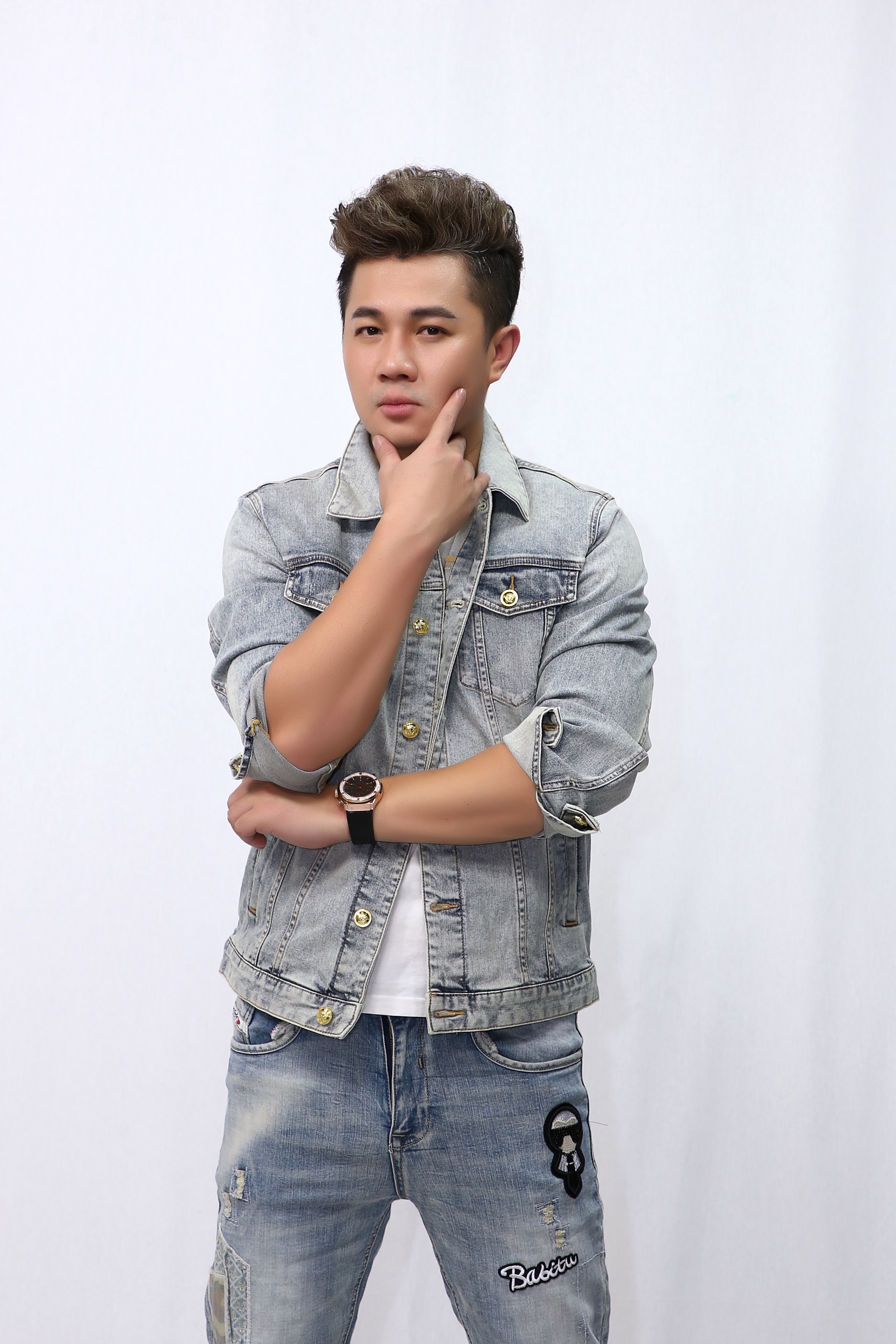 Ca sĩ Lâm Vũ: Fan của tôi đều là những người thành công - Ảnh 5. Ca sĩ Lâm Vũ: Fan của tôi đều là những người thành công - Ảnh 5.