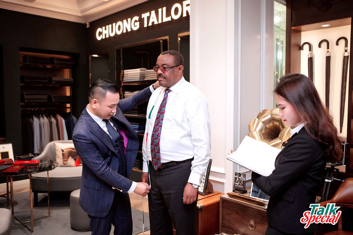 Chương Tailor, thợ may cho 2 Tổng thống: “Không ngờ suit của Việt Nam đẹp đến thế” - Ảnh 3.