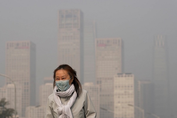 Người dân thế giới mất hơn 2 năm tuổi thọ vì ô nhiễm không khí - Ảnh 1.