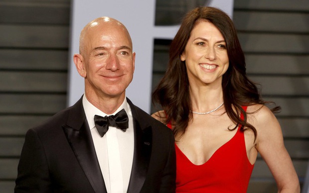 Con gái duy nhất của tỷ phú Jeff Bezos: Được nhận nuôi từ nhỏ, phải tiêu hết 1,1 tỷ đồng/tuần, tương lai thừa hưởng khối tài sản hàng trăm tỷ USD của cha - Ảnh 1.