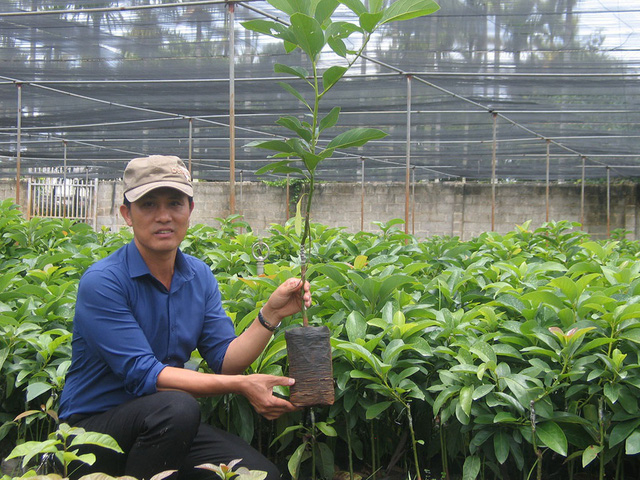 Chuyện đời tỷ phú Mười Bơ ở Dak Lak: Bỏ học từ lớp 6, trốn nhà đi tàu lậu vào Nam với độc 1 cây sáo trúc và thân hình 36kg, nung nấu ước mơ thoát nghèo - Ảnh 4.