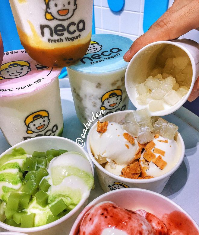 Giải nhiệt cho những ngày nắng nóng ở TP.HCM: Sáng bingsu, trưa kem lạnh, chiều sữa chua, tối trà dâu là chuẩn bài - Ảnh 17.