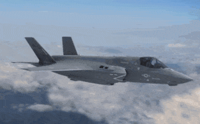 Báo Mỹ: "Vật giống F-35" vượt biển theo cách bất thường - Vì sao, từ đâu và để làm gì?
