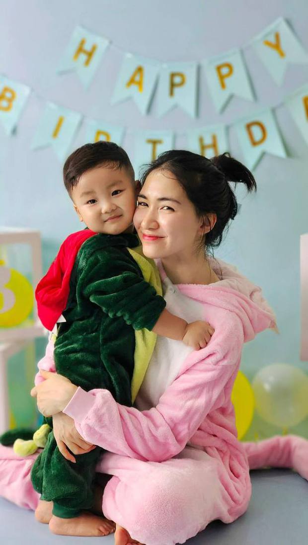 Hòa Minzy tiết lộ hình ảnh lúc mang bầu, tâm sự xúc động về con trai cưng - Ảnh 6.