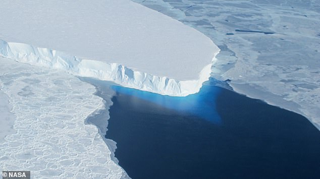 Sông băng ‘Ngày tận thế tan nhanh chưa từng thấy, nguy cơ dâng nước biển cao 3 mét - Ảnh 1.
