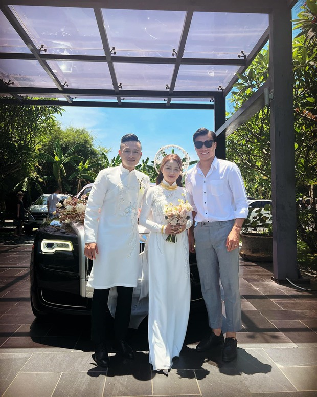 Viên Minh nền nã, vợ Bùi Tiến Dũng xinh như công chúa trong lễ cưới của cựu tuyển thủ Võ Huy Toàn - Ảnh 6.