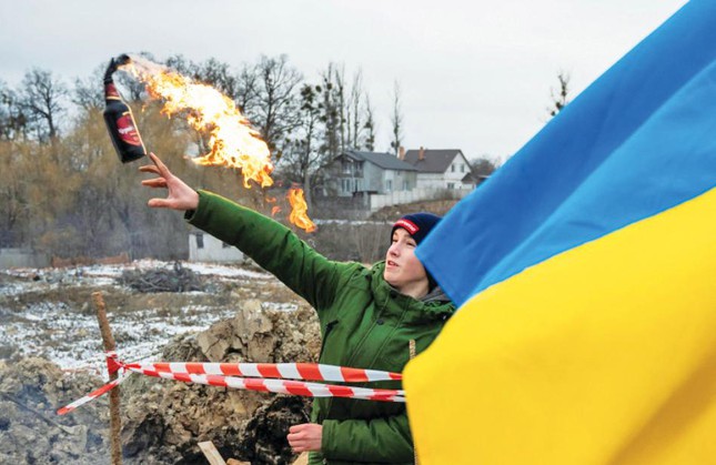  Những pha hớ của báo chí về xung đột Ukraine  - Ảnh 1.