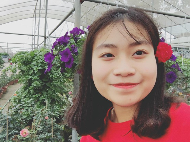 Cô gái Hưng Yên học chuyên Toán có IELTS 8.0 lựa chọn Học viện Ngoại giao thay vì đi du học Hà Lan - Ảnh 1.