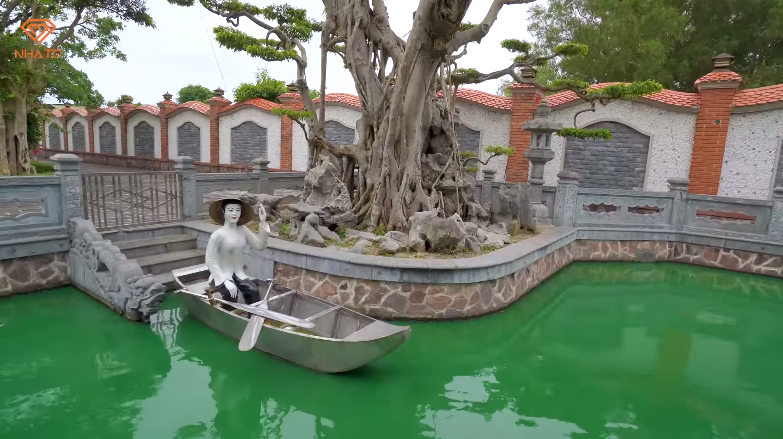 Cận cảnh biệt phủ gỗ hương 4.000m2 đại gia xứ Nghệ l&agrave;m của hồi m&ocirc;n cho con g&aacute;i - Ảnh 21.