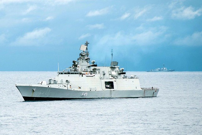  Hai tàu Hải quân Ấn Độ sắp thăm Việt Nam  - Ảnh 1.